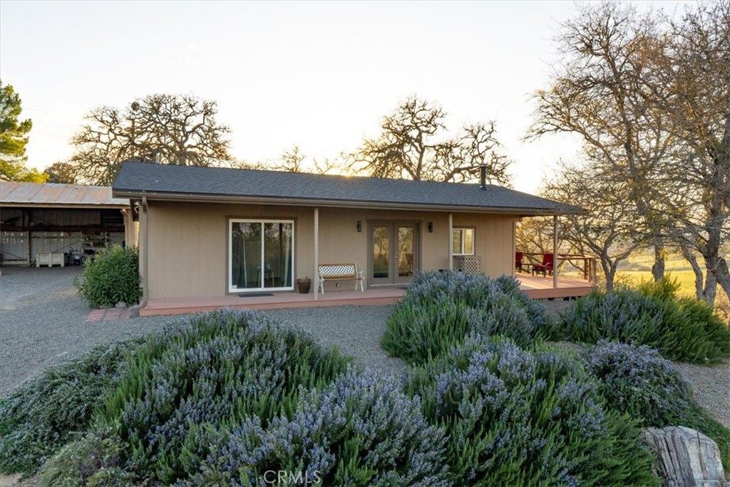 4275 & 4251 Stockdale Road