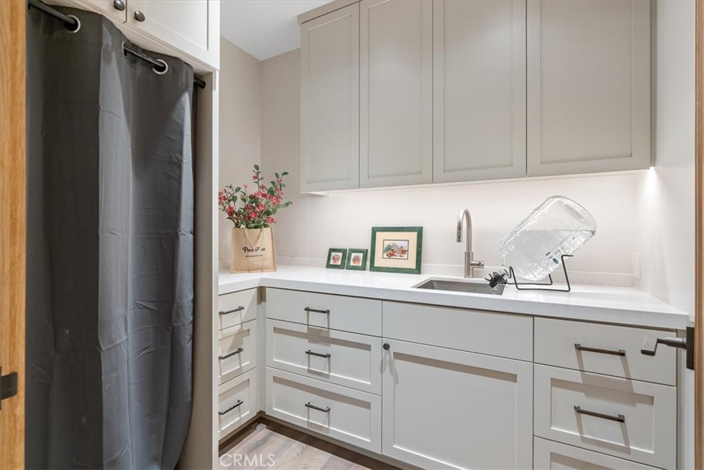 4275 & 4251 Stockdale Road