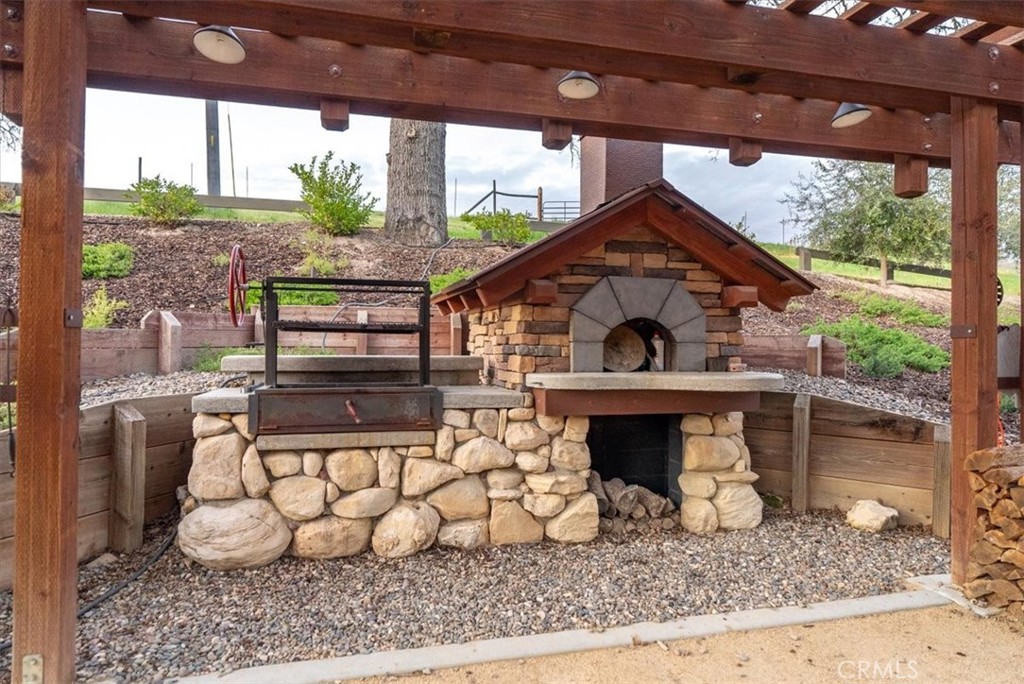 4275 & 4251 Stockdale Road