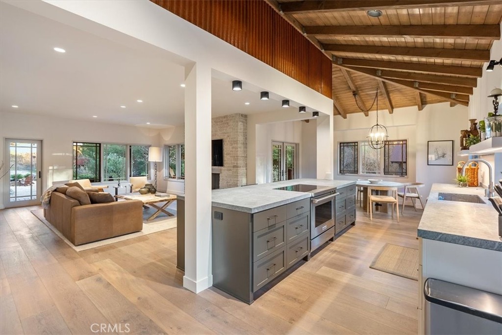 4275 & 4251 Stockdale Road