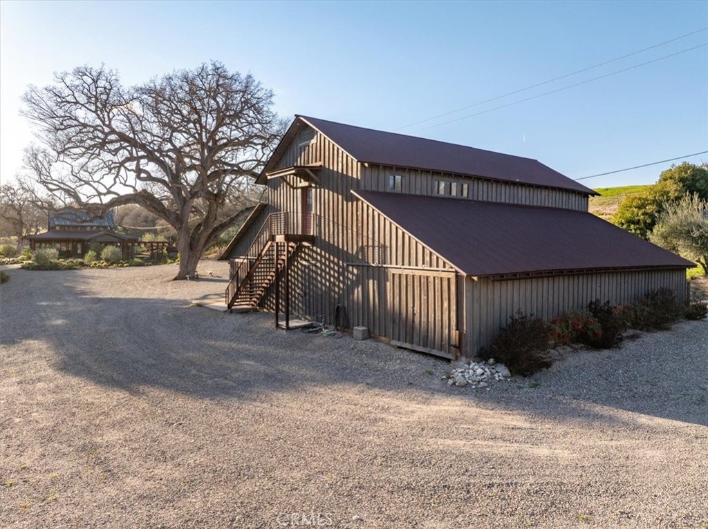 4275 & 4251 Stockdale Road