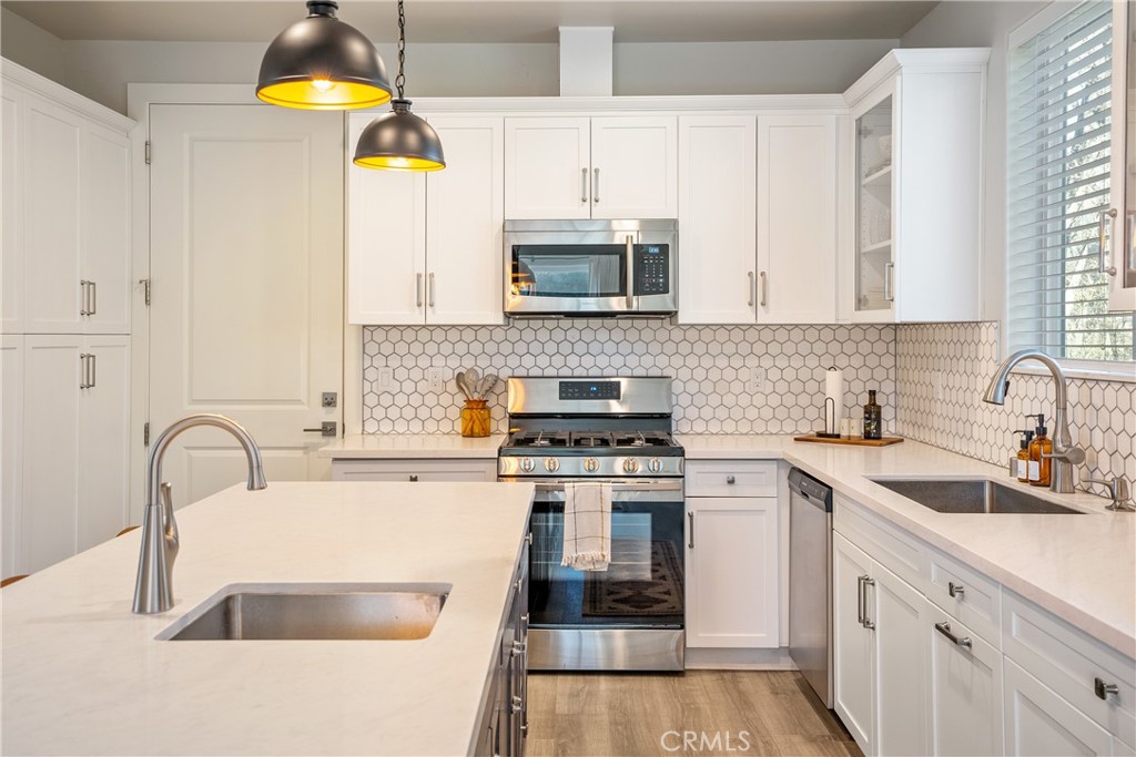 6509 Poquito Creek Lane