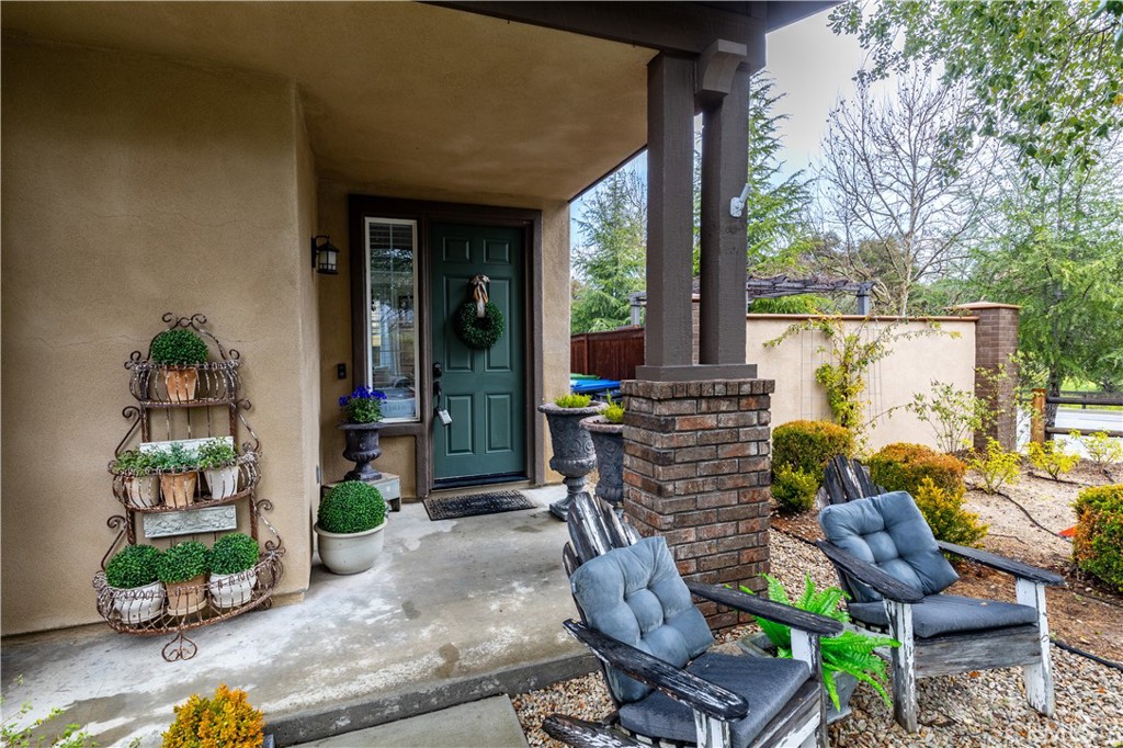 11816 Ranunculo Court