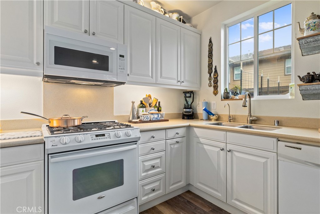 11816 Ranunculo Court