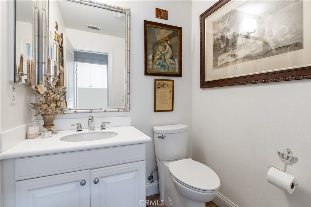 11816 Ranunculo Court