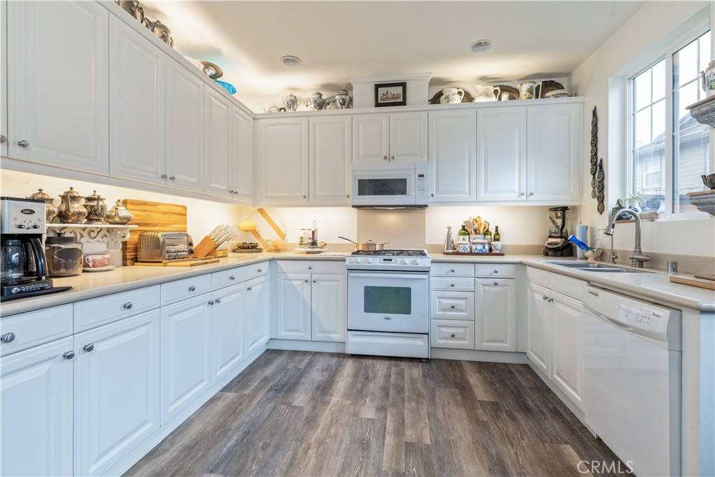 11816 Ranunculo Court