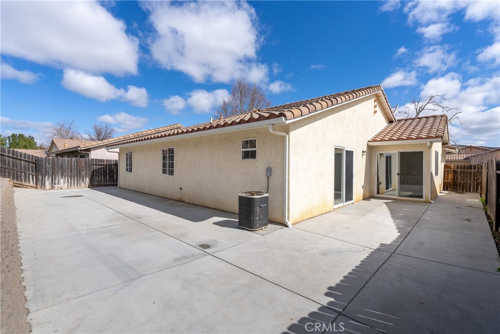 1963 San Juan Bautista Street