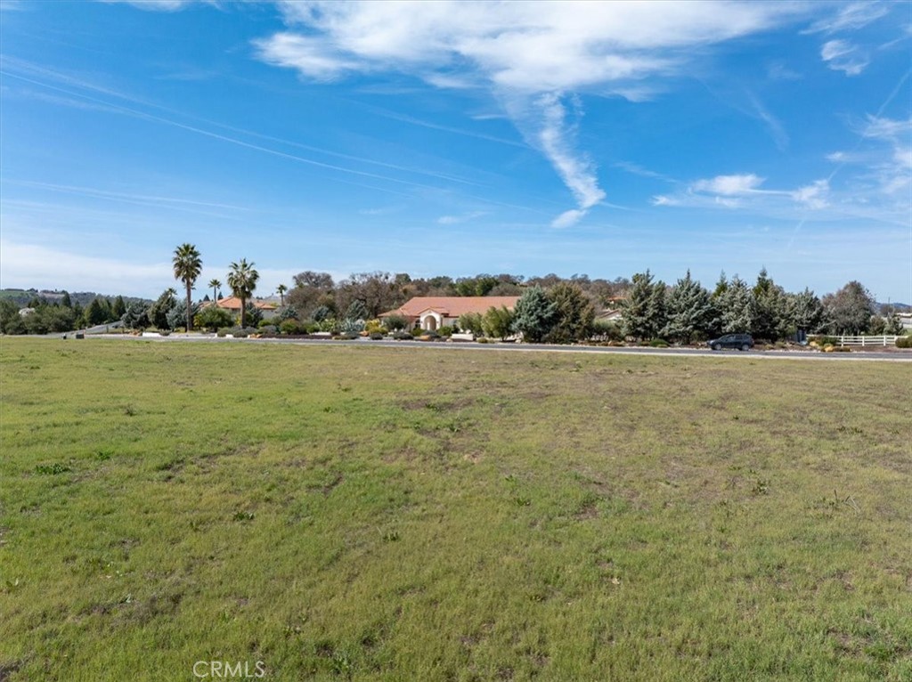 1810 Laguna Del Campo