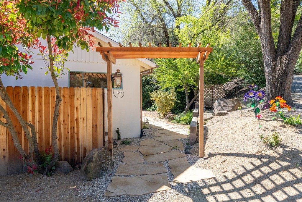 7455 Bella Vista Road