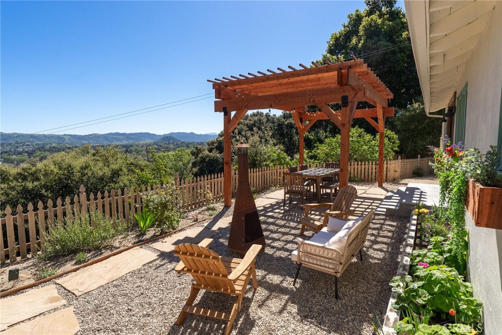 7455 Bella Vista Road