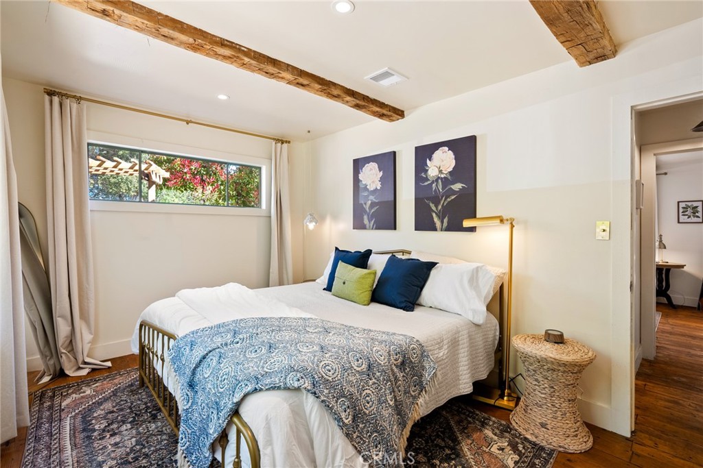 7455 Bella Vista Road