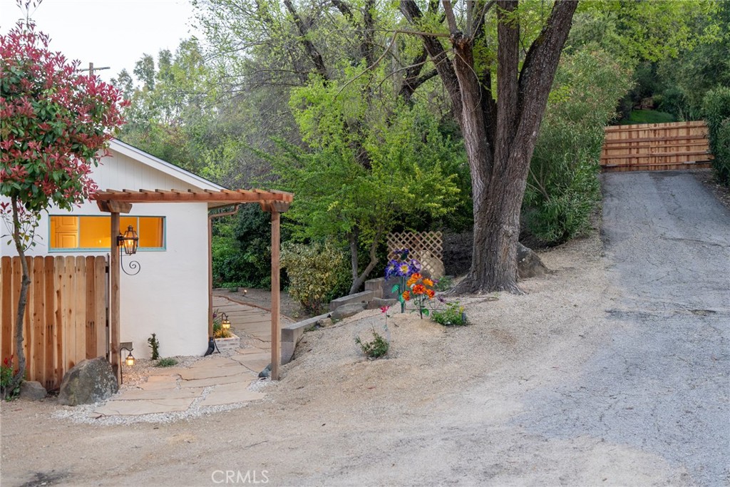 7455 Bella Vista Road