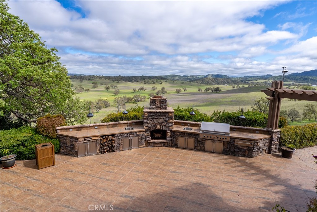 76525 Interlake Road