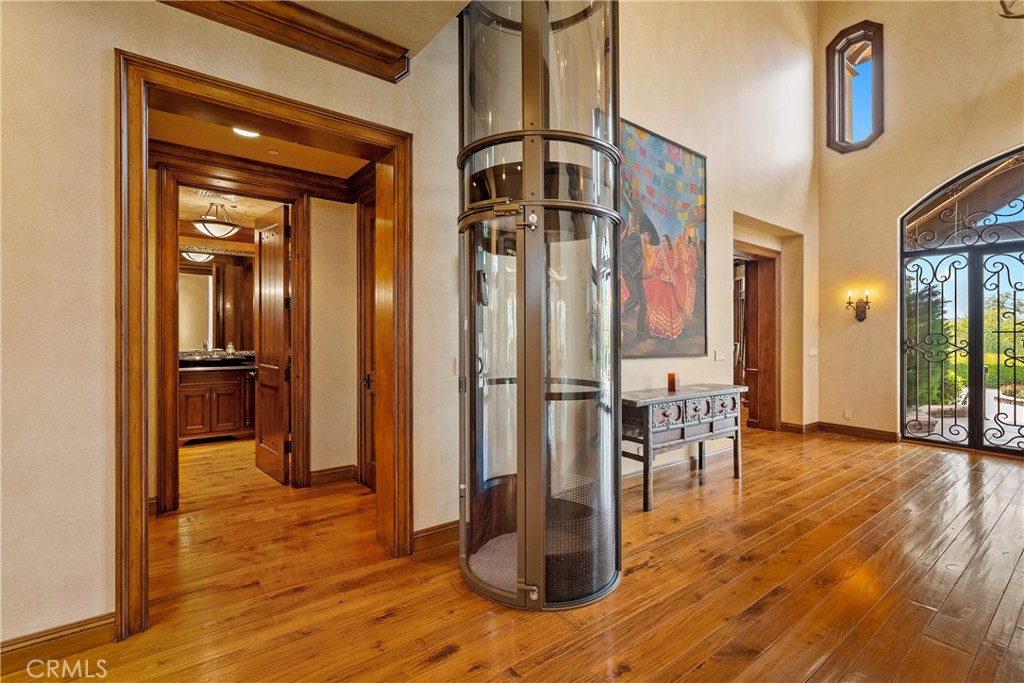 76525 Interlake Road