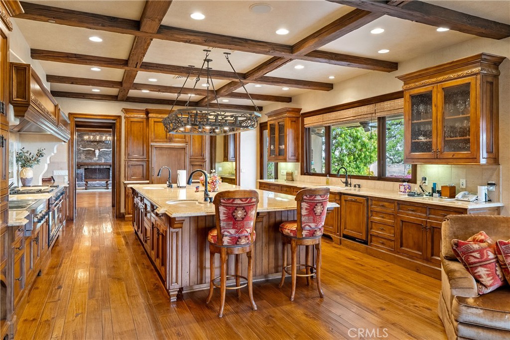 76525 Interlake Road