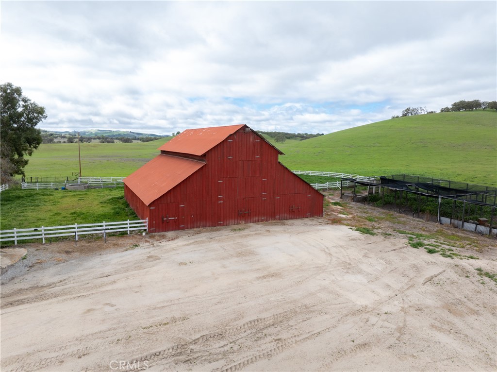 76525 Interlake Road