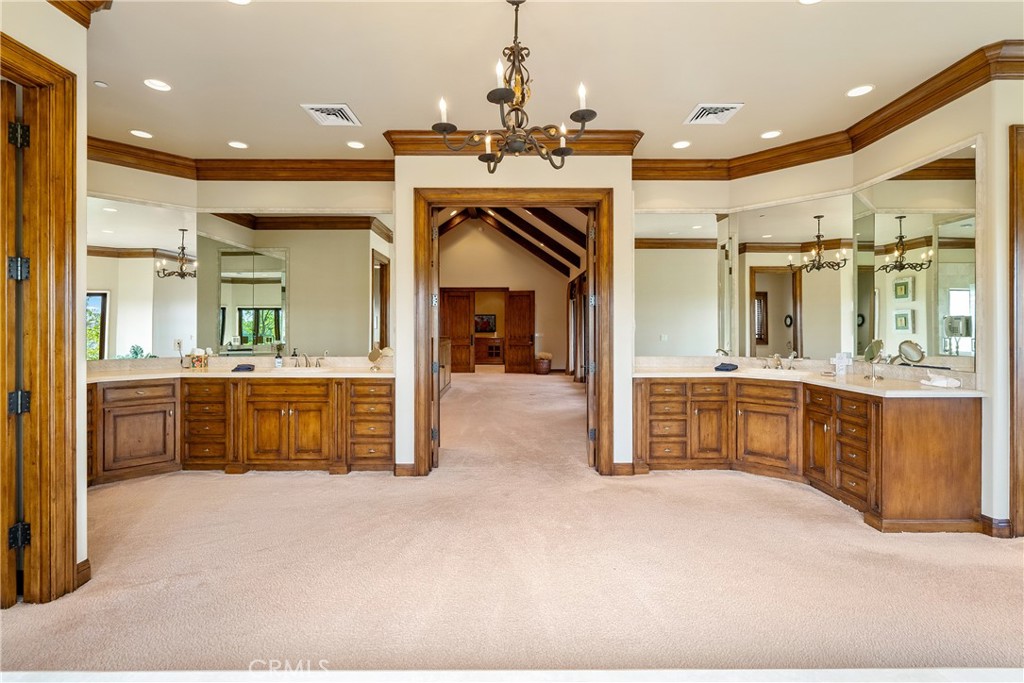 76525 Interlake Road