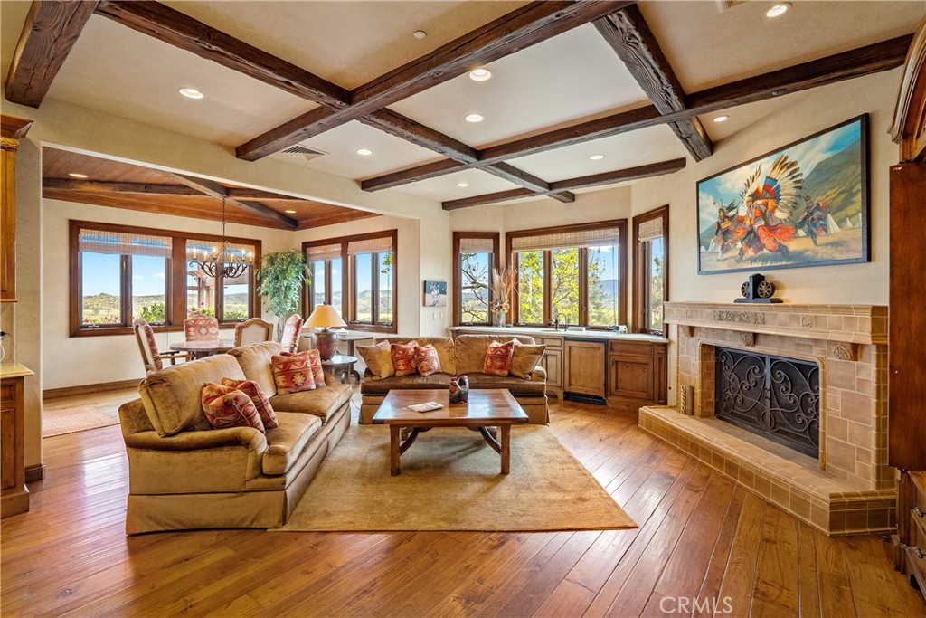 76525 Interlake Road