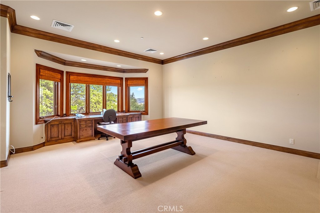 76525 Interlake Road