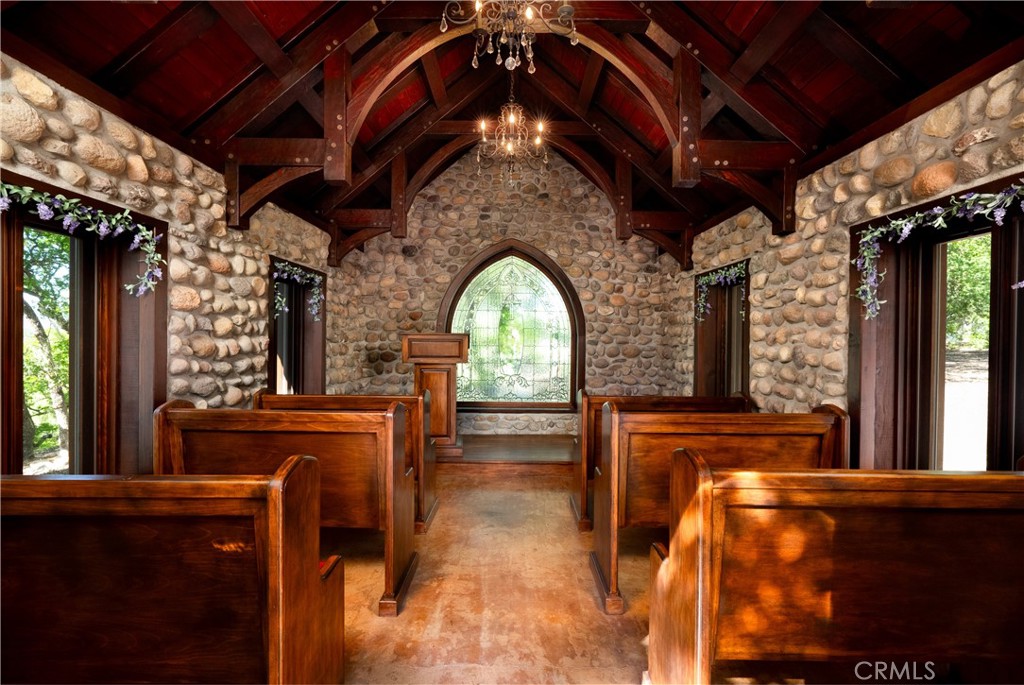 76525 Interlake Road