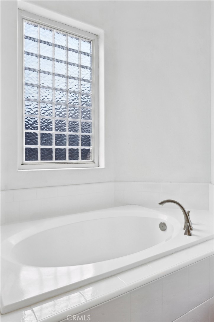 810 Saint Andrews Circle