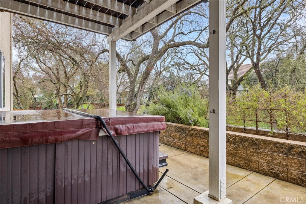 810 Saint Andrews Circle