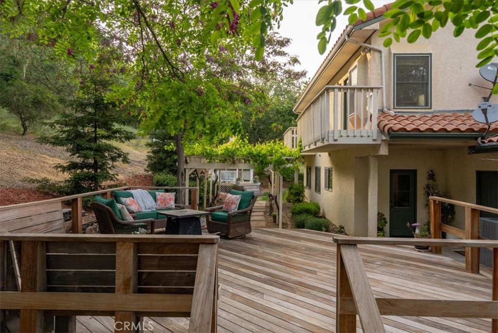 851 Spring Creek Way