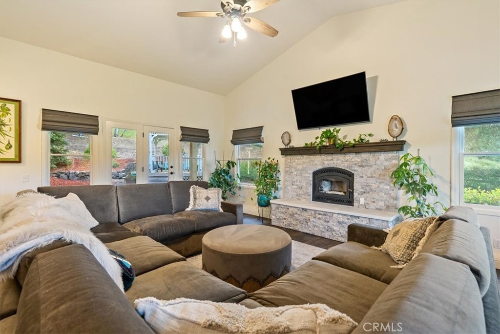 851 Spring Creek Way