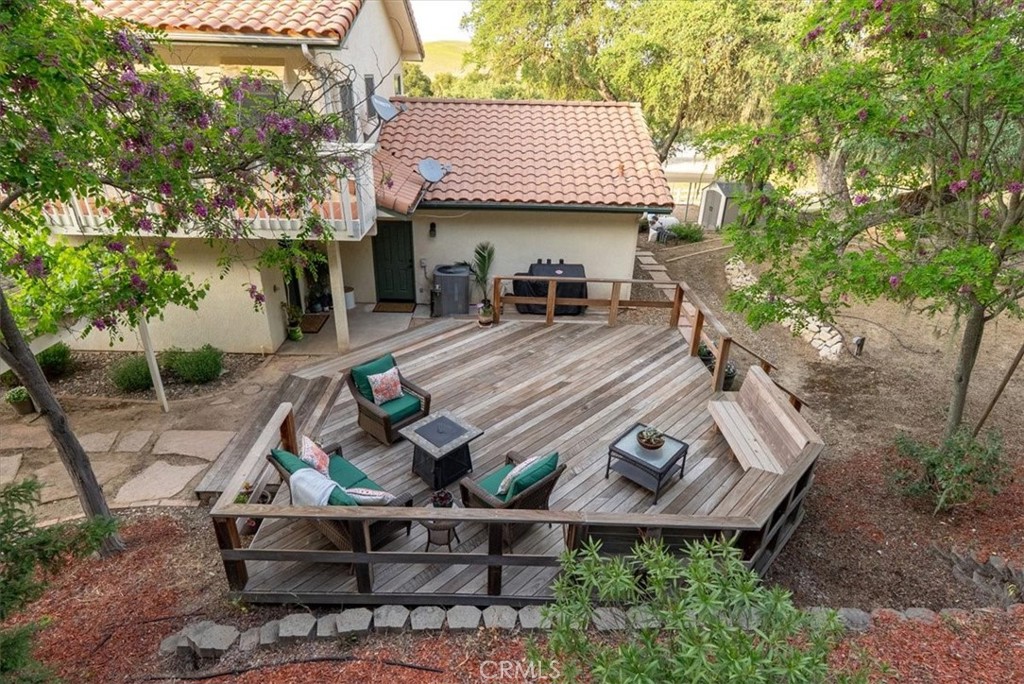 851 Spring Creek Way