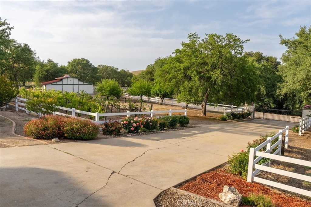 851 Spring Creek Way