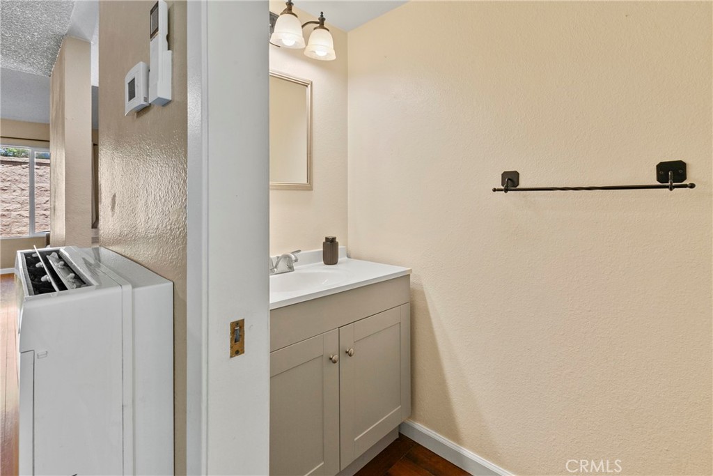 10 Quail Ridge Drive