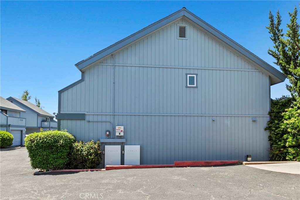 10 Quail Ridge Drive