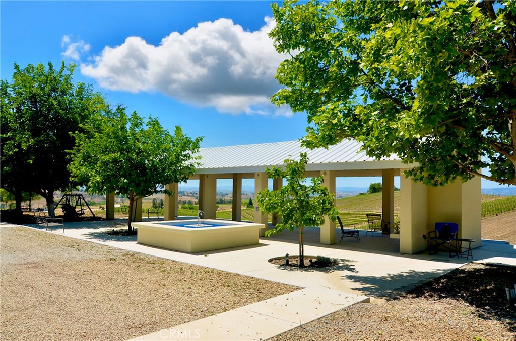 6320 Von Dollen Road