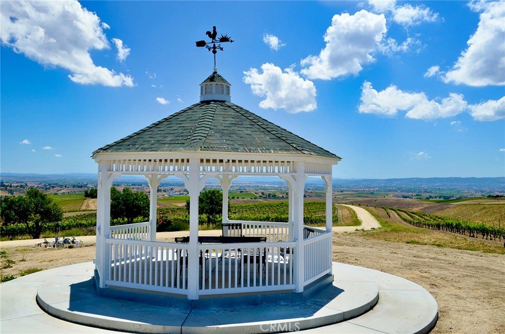 6320 Von Dollen Road