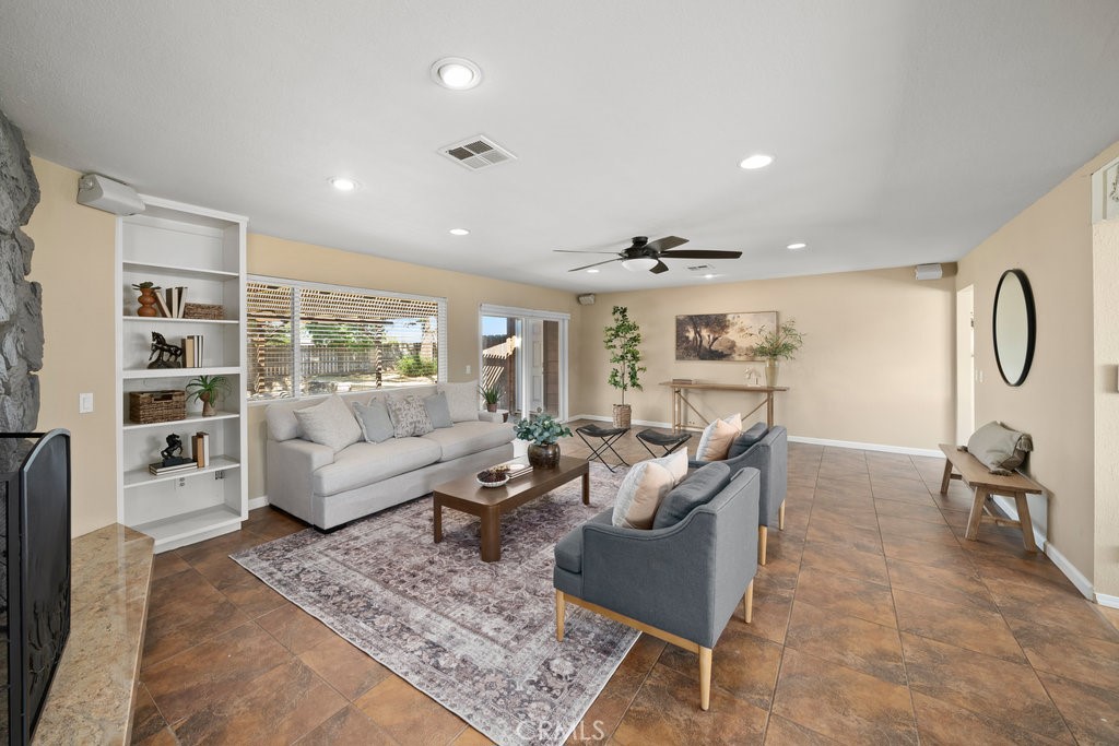 3545 Blackhawk Drive