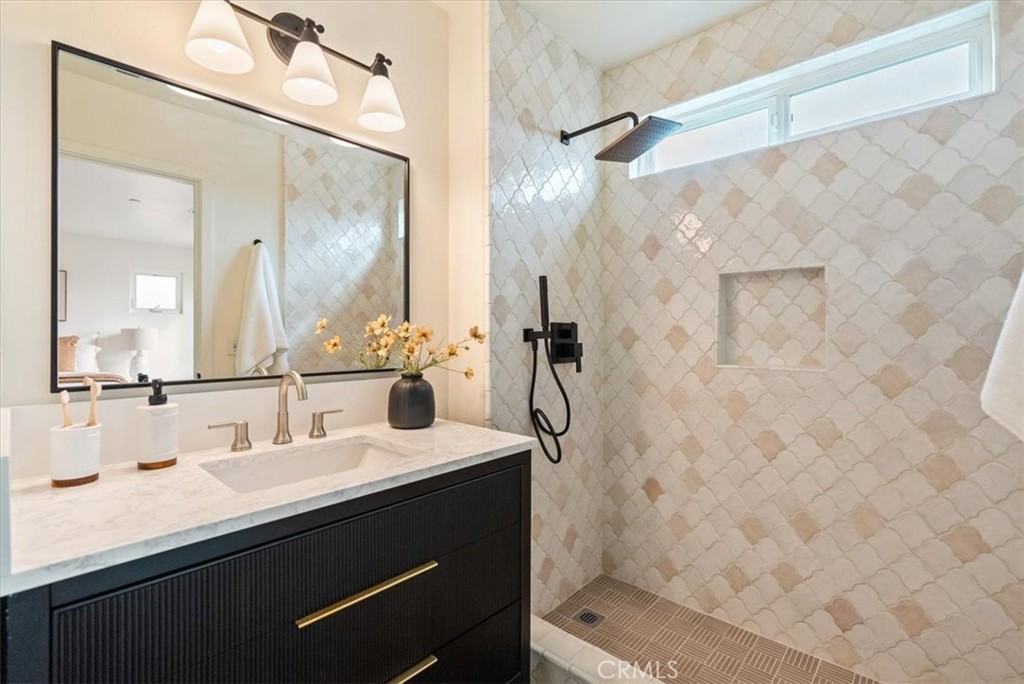 8375 Magdalena Drive