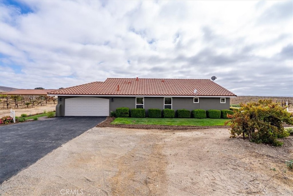 8375 Magdalena Drive