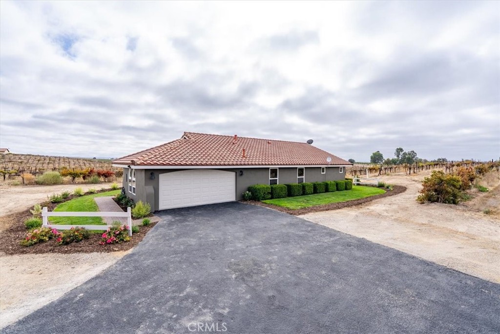 8375 Magdalena Drive