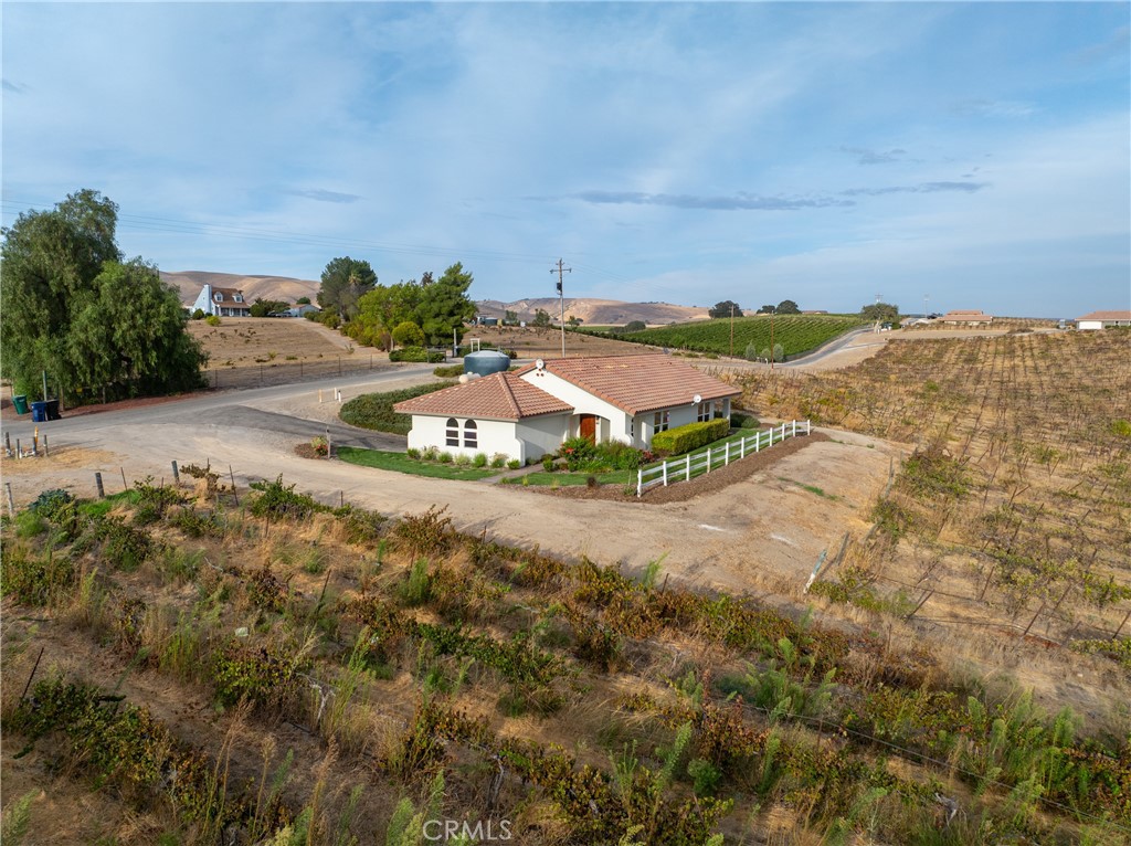 8415 Magdalena Drive