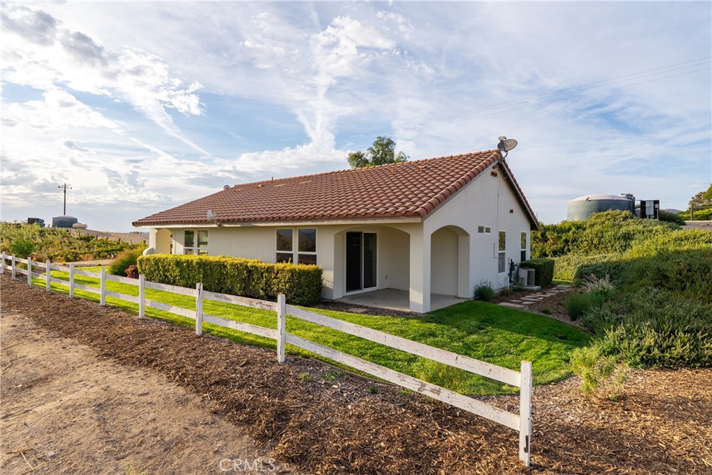 8415 Magdalena Drive