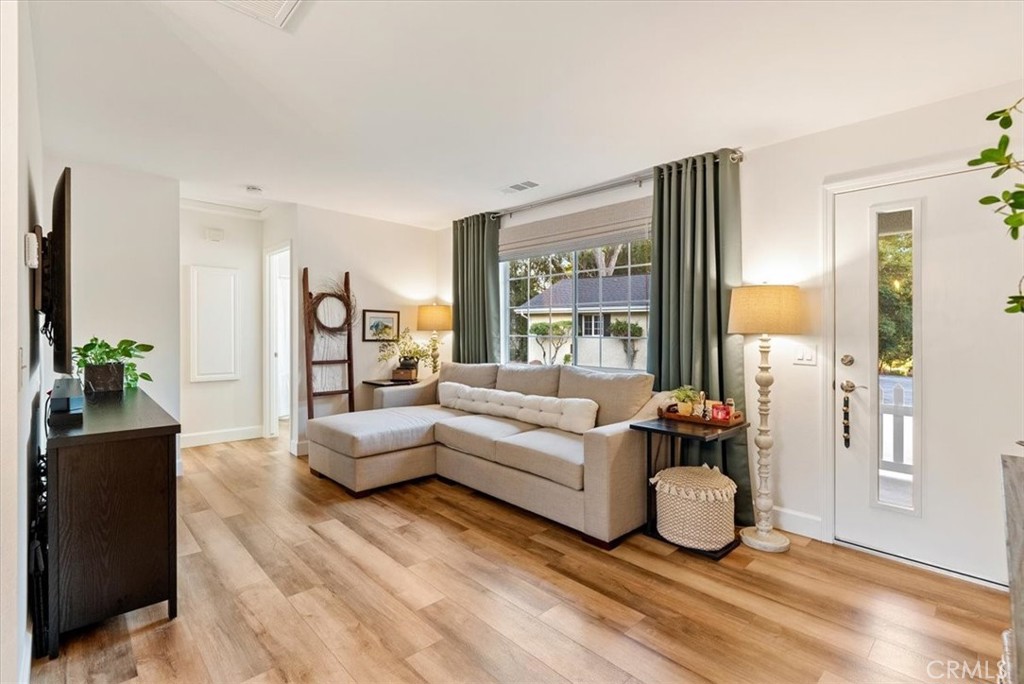 6205 San Anselmo Road