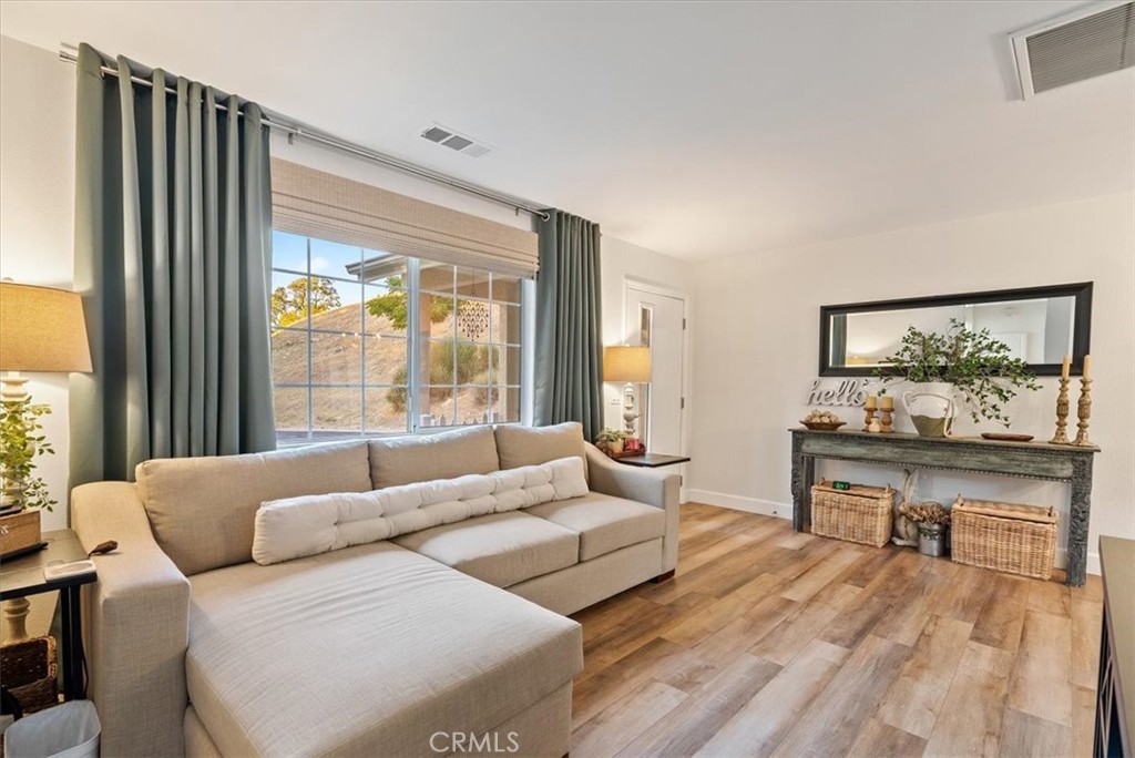 6205 San Anselmo Road