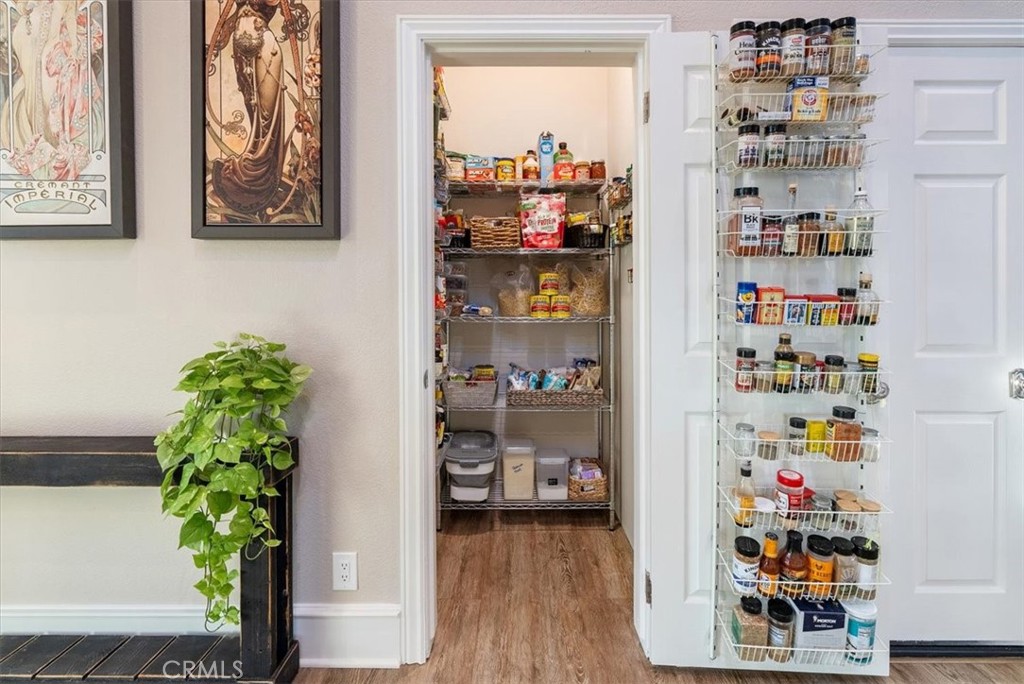 5282 Hillcrest Drive