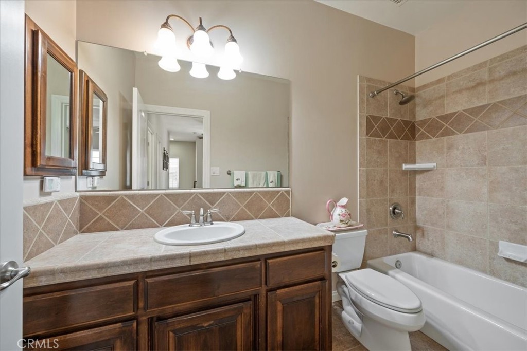 9440 Casa Bella Court