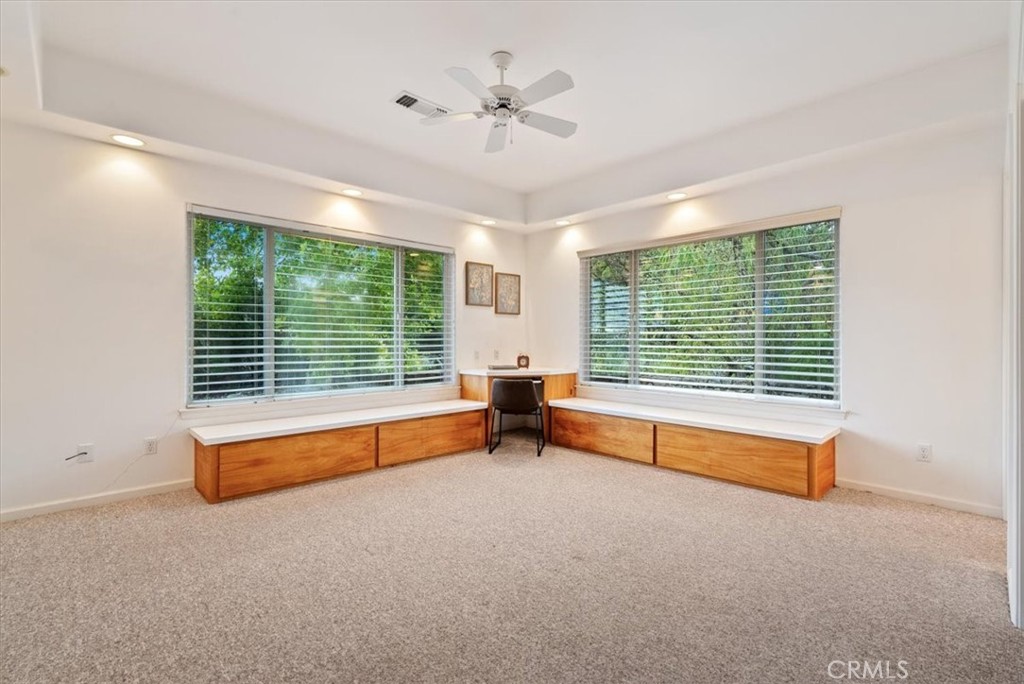 4242 Las Tablas Willow Creek Road