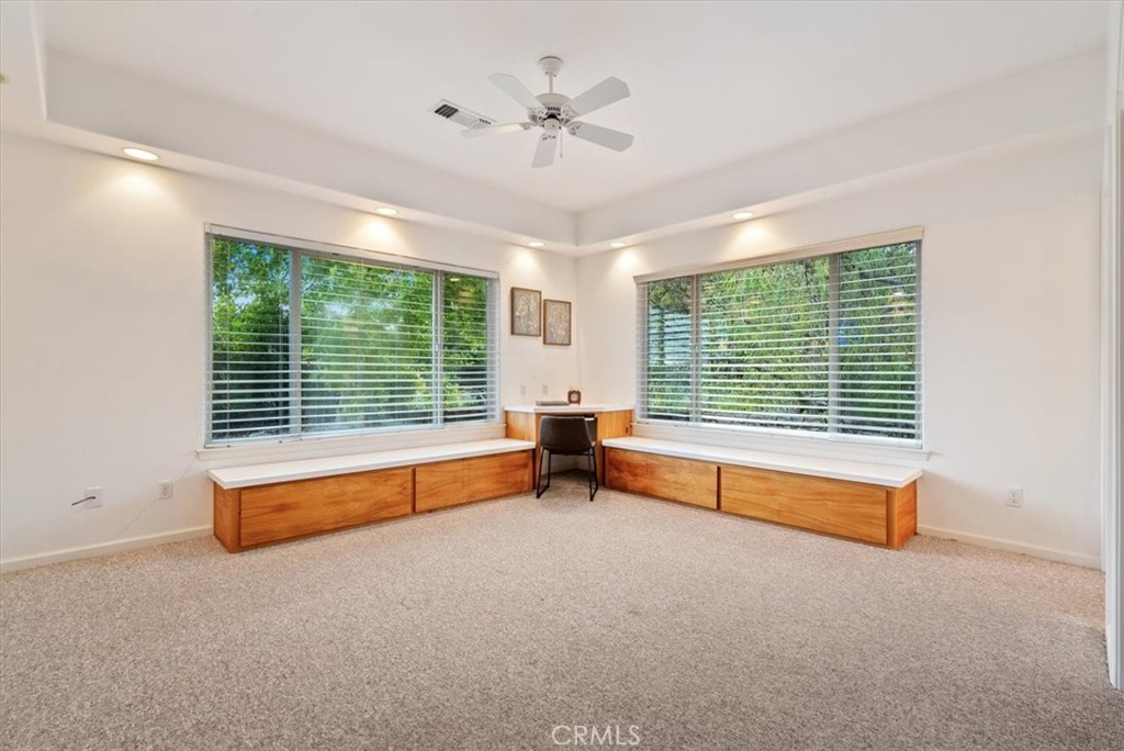 4242 Las Tablas Willow Creek Road