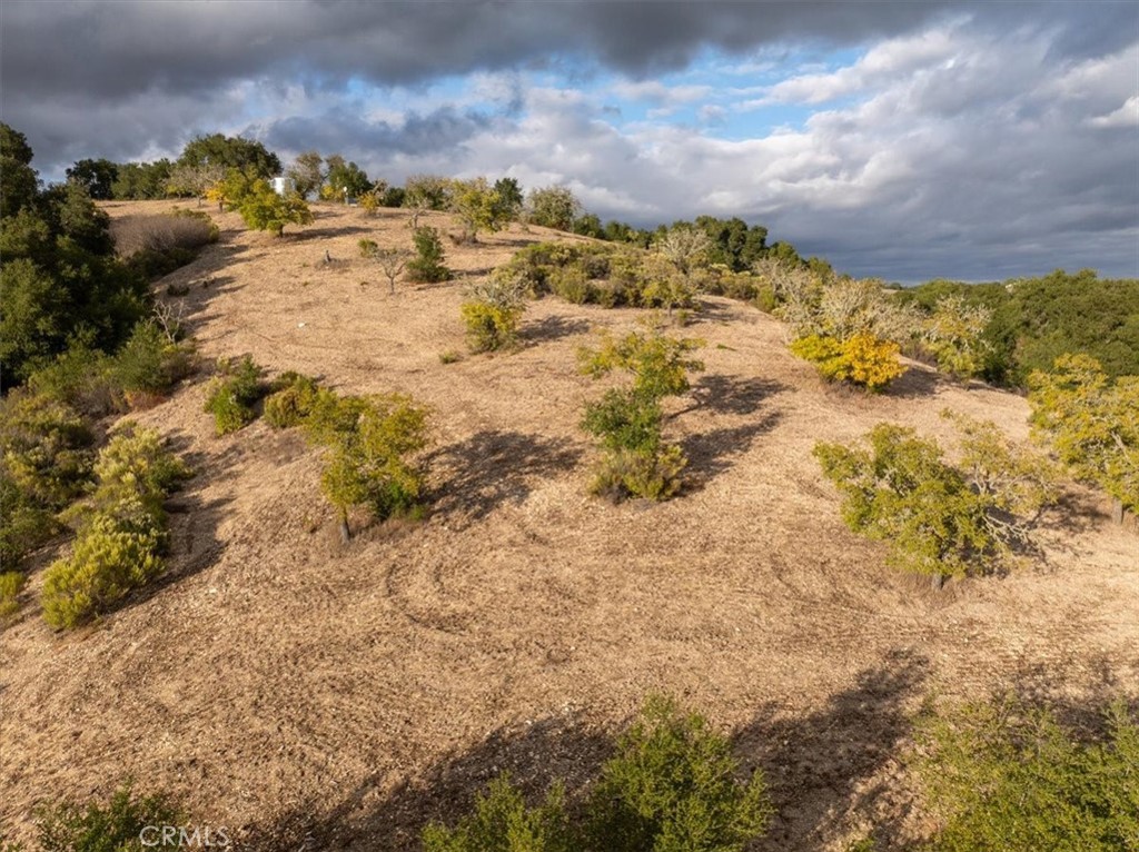 4242 Las Tablas Willow Creek Road