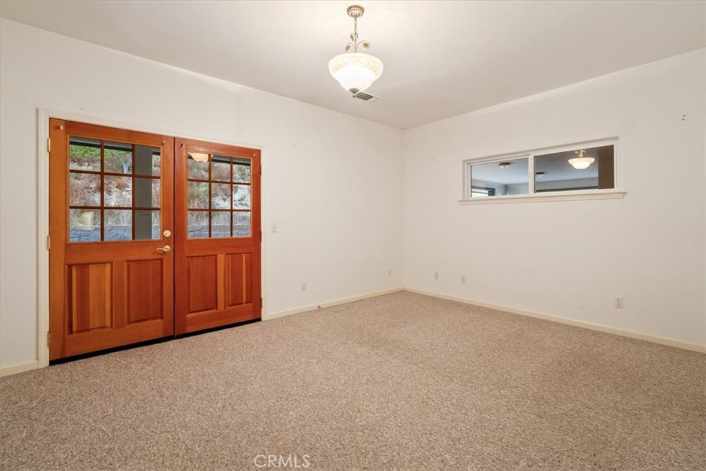 4242 Las Tablas Willow Creek Road