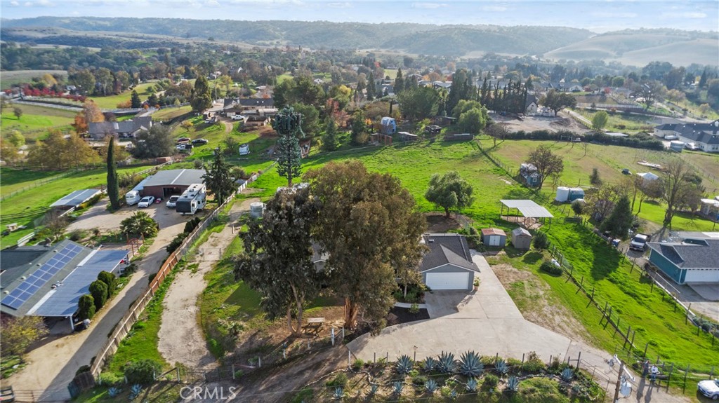 5658 Prancing Deer Place