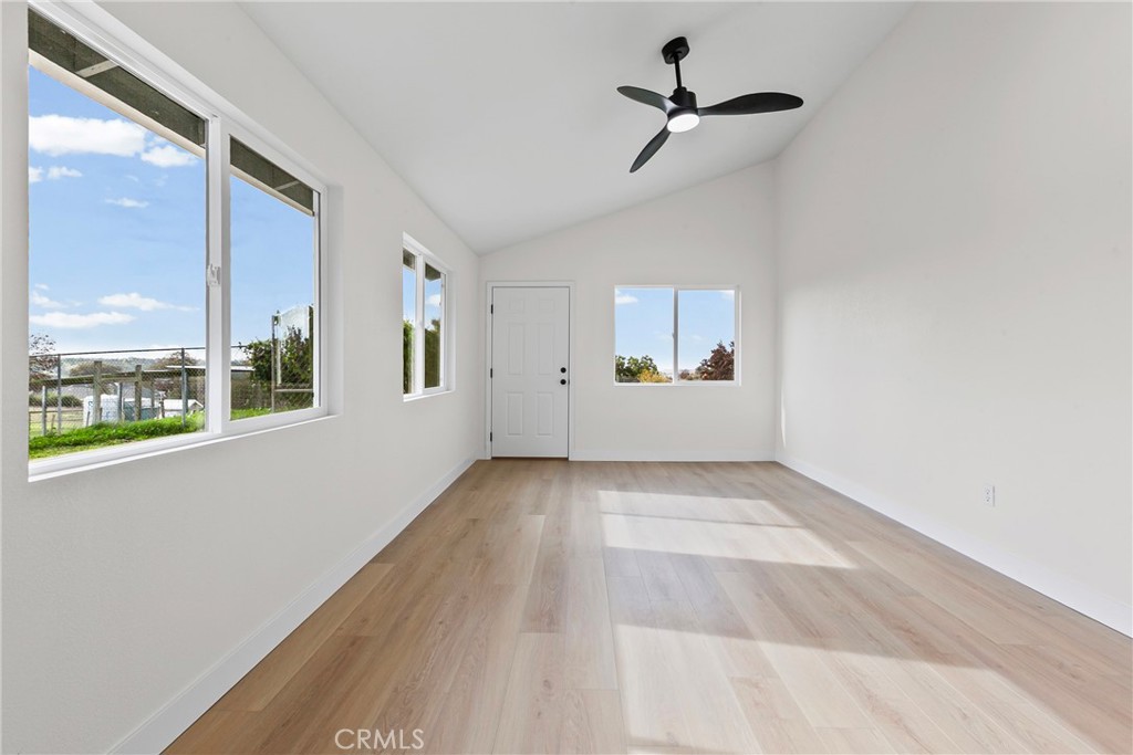 5658 Prancing Deer Place